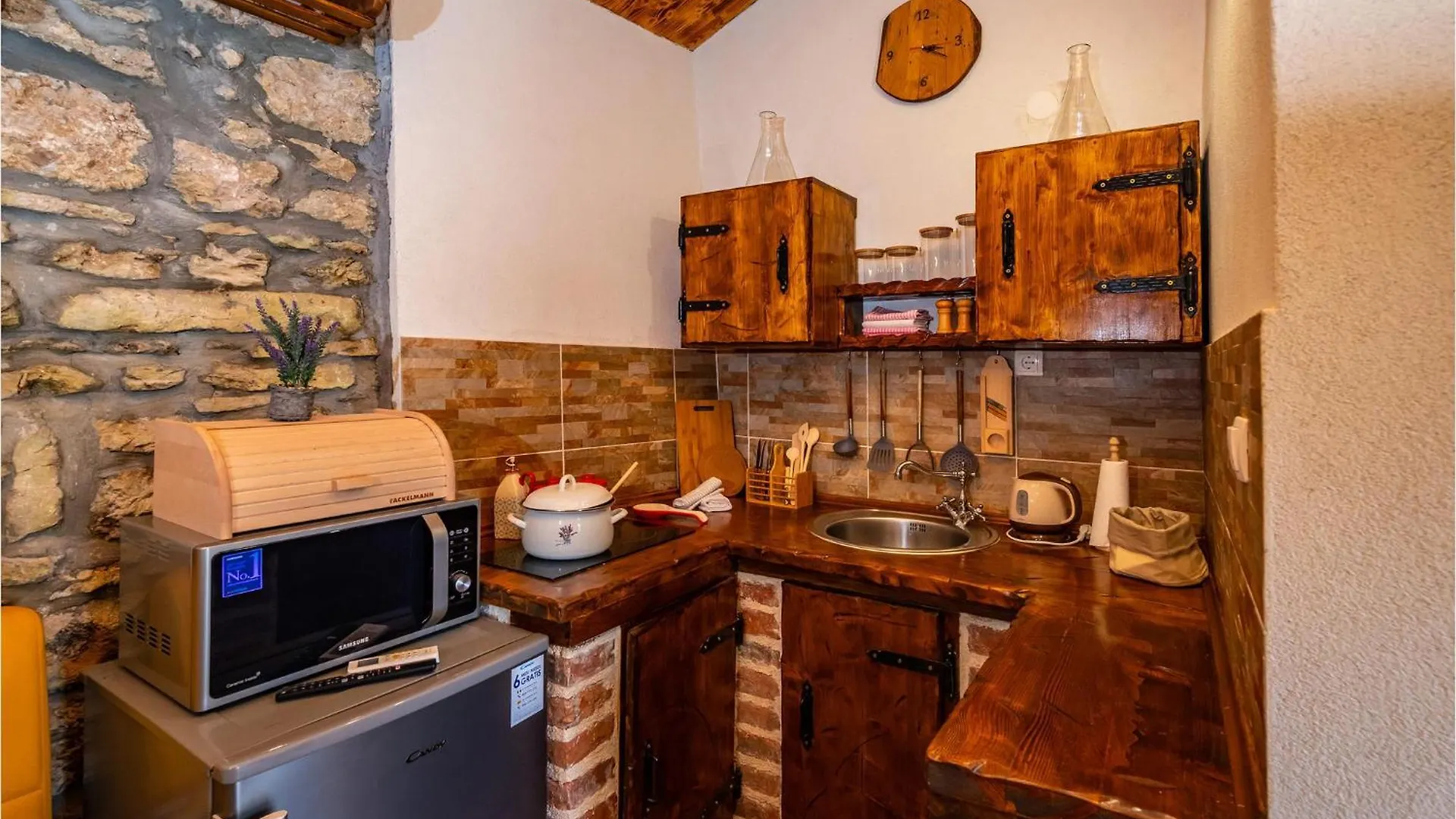 Gorgeous Home In Zelengrad With Kitchen Hébergement de vacances